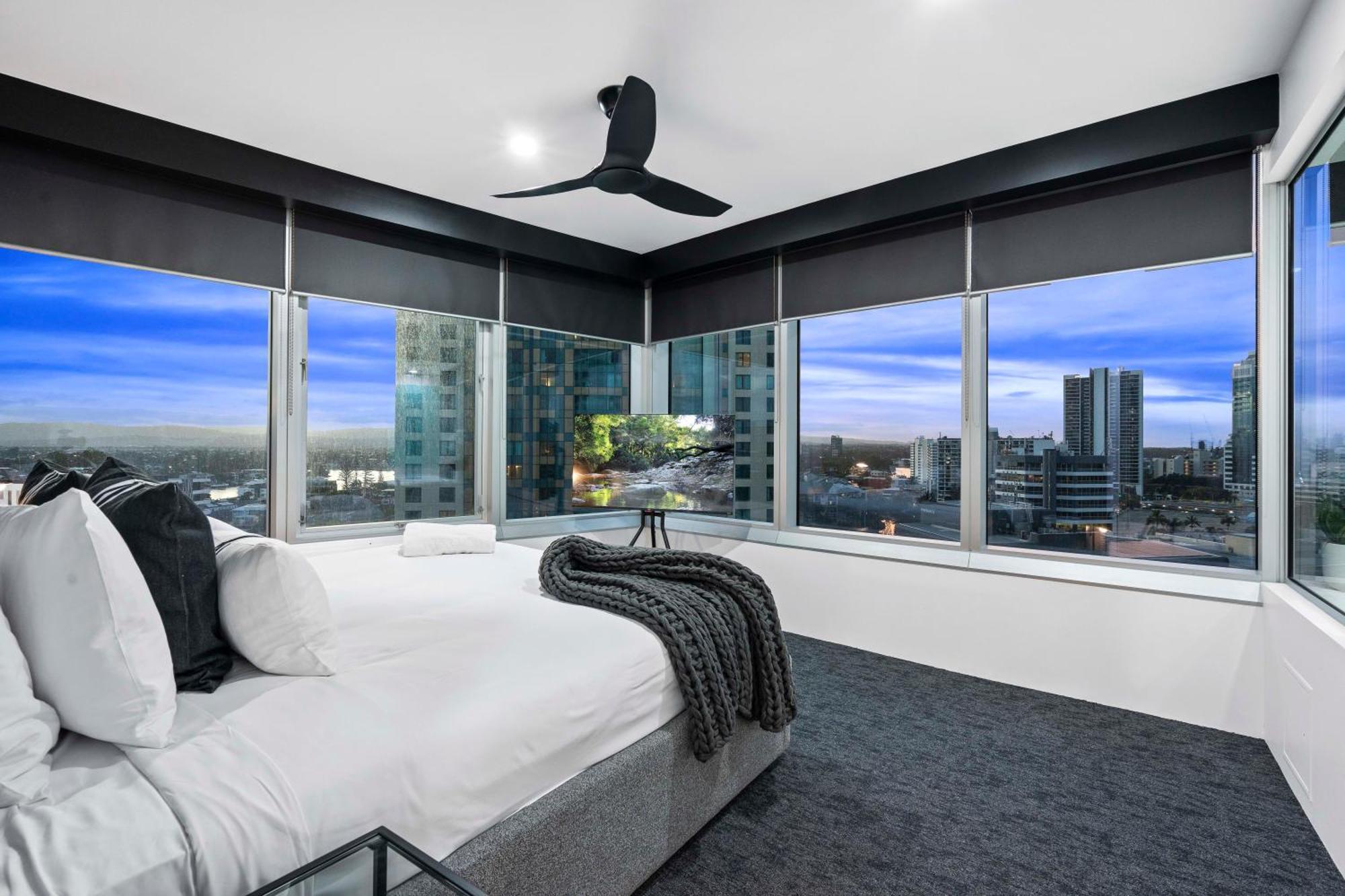 Q Tower At Surfers Paradise - Self Contained Apartments Gold Coast Kültér fotó