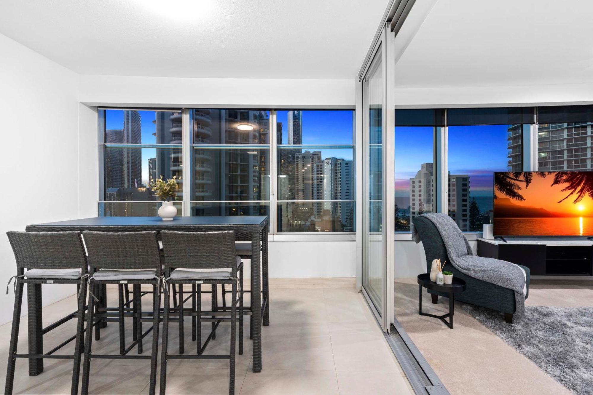 Q Tower At Surfers Paradise - Self Contained Apartments Gold Coast Kültér fotó