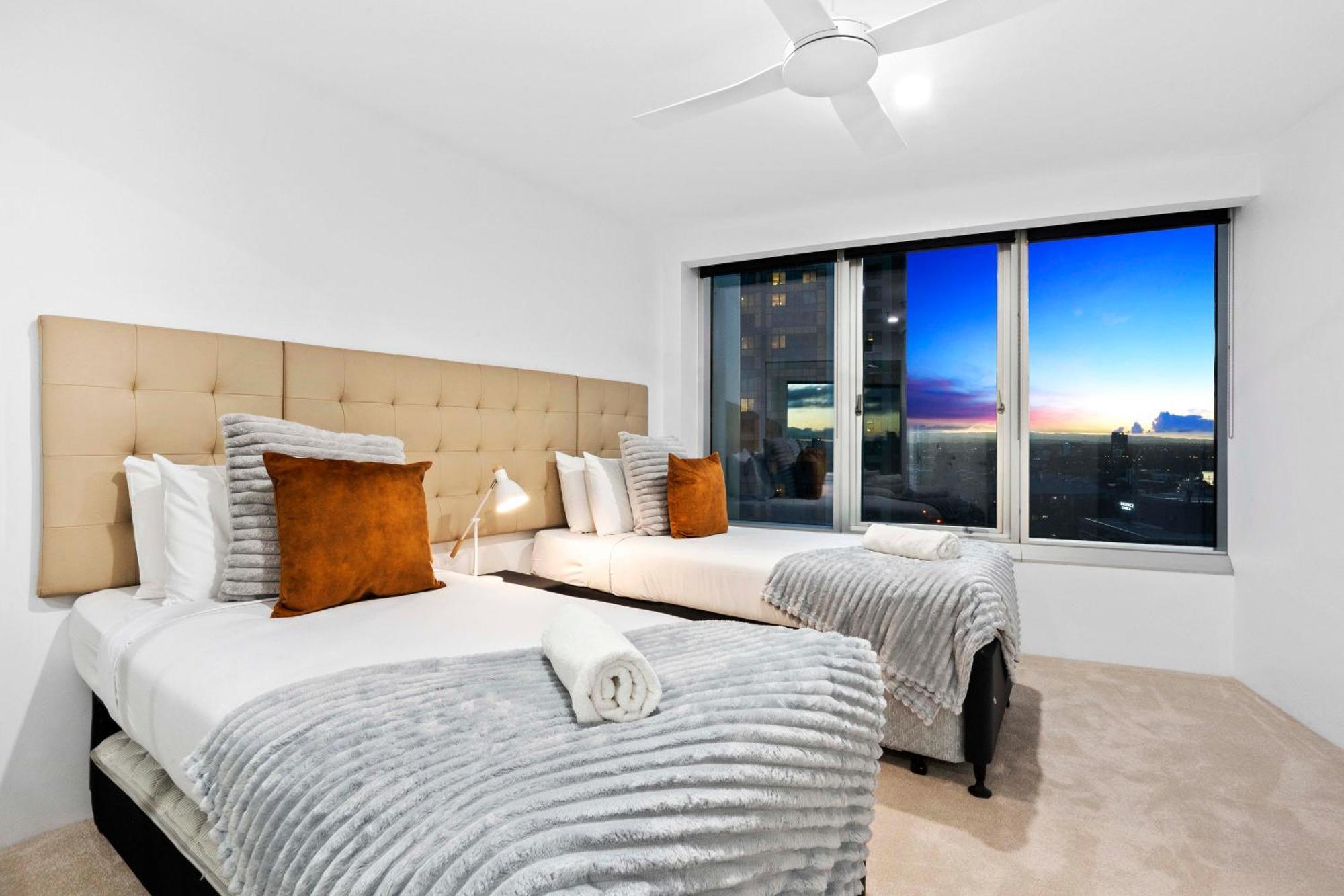 Q Tower At Surfers Paradise - Self Contained Apartments Gold Coast Kültér fotó